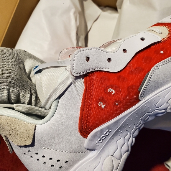 NEW IN BOX Jordan Delta 2 Men's Shoes Multiple Sizes - Picture 2 of 16